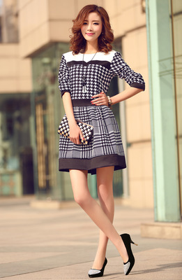 2014新款高端磨砂圆头水钻细跟浅口女单鞋 厂家批发全解析